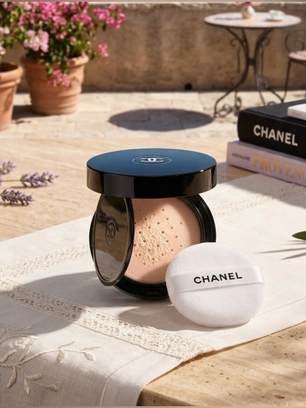 CHANEL Loose Powder Natural On-the-go Finishing Powder Shade 20 Medium Light NIB